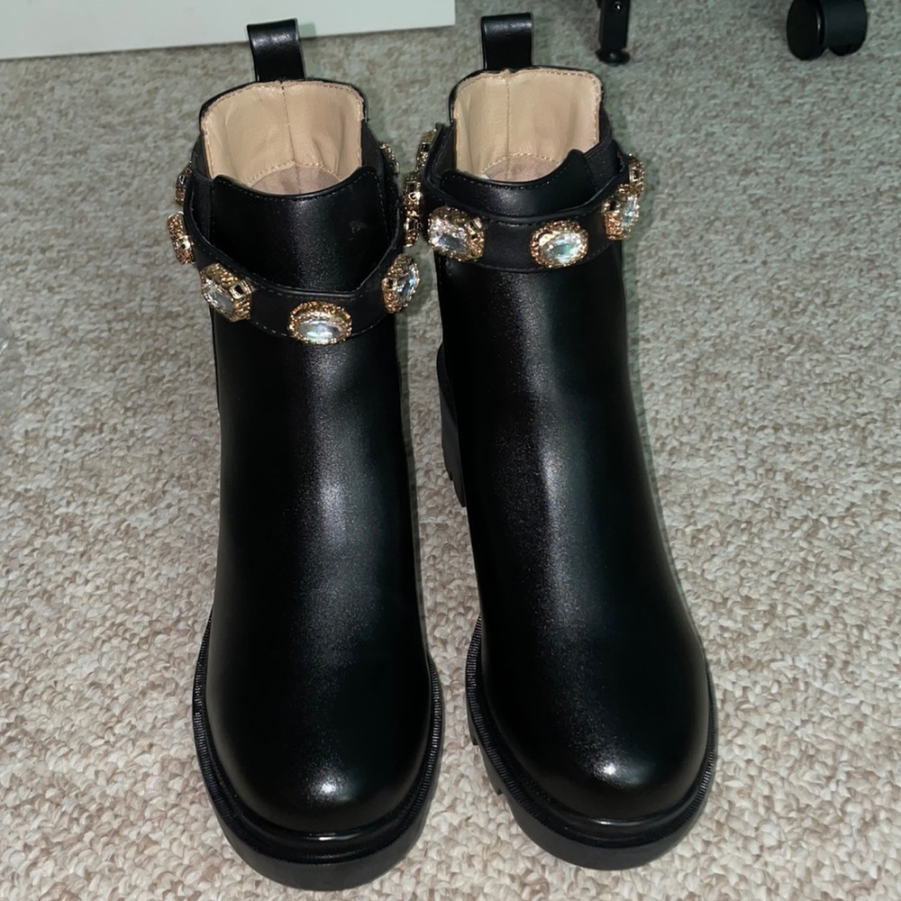 Steve Madden Amulet jewel Sole Chunky Block Heel combat platform booties